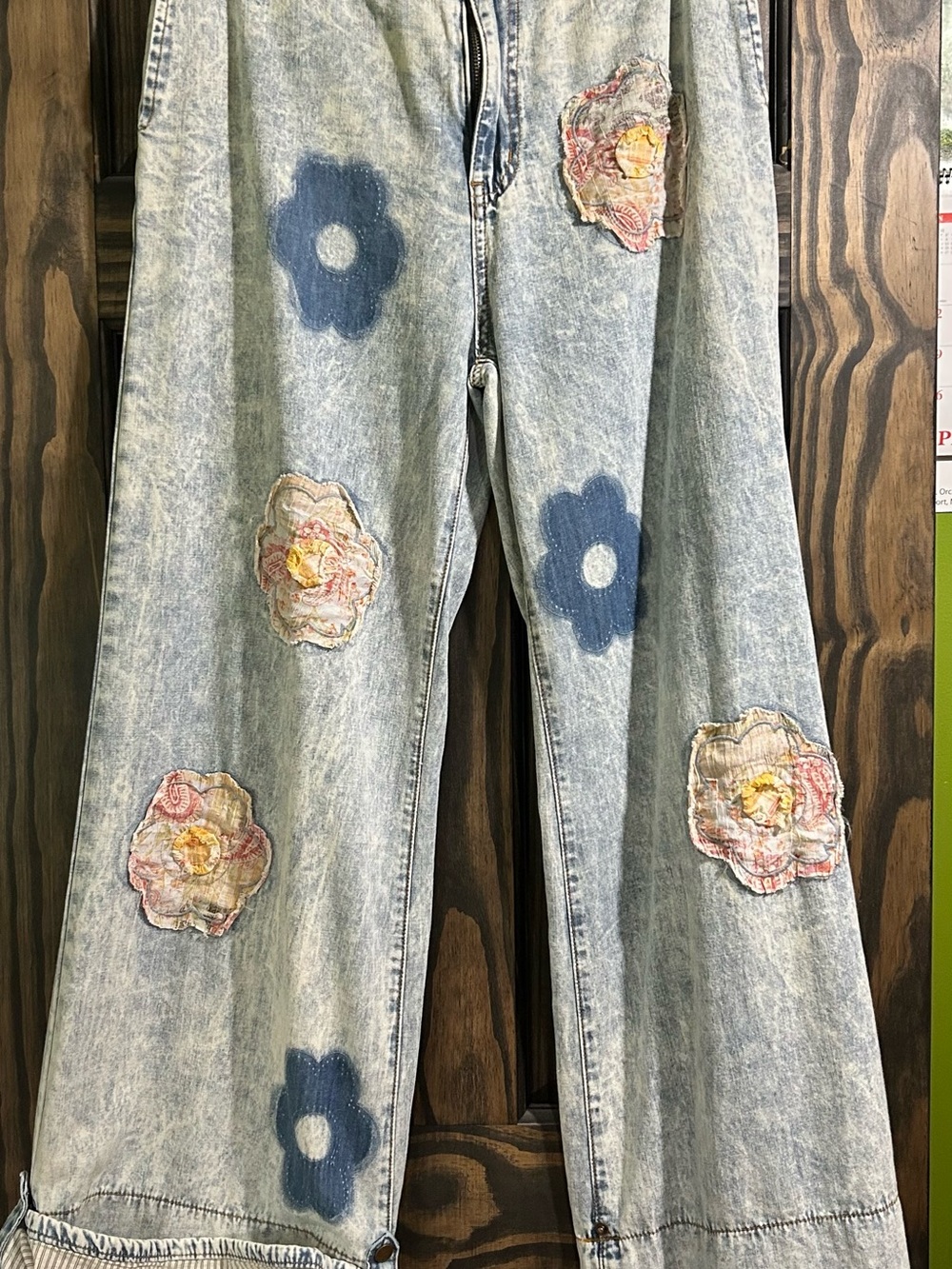 POL Light Wash Floral Appliqué Wide-Leg Jeans—belt not included